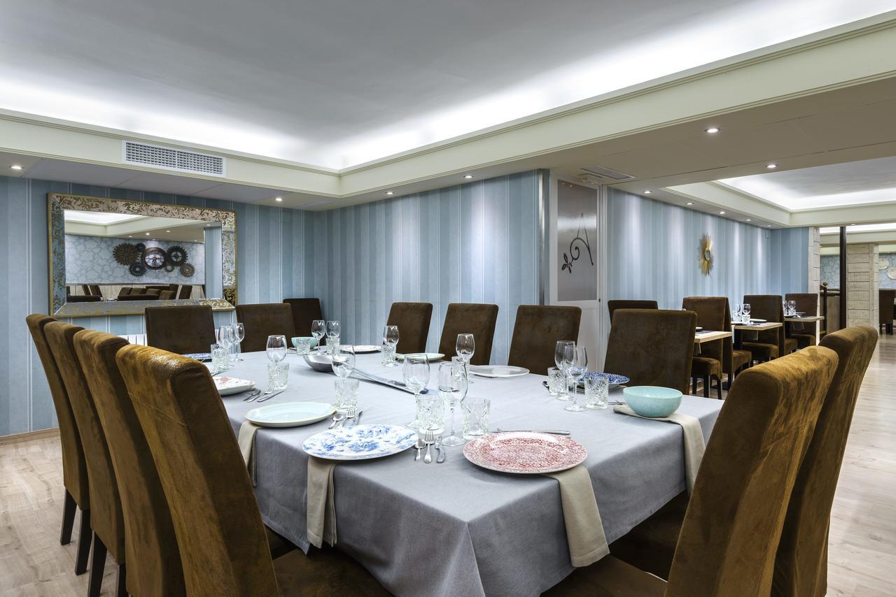 Hotel El Acebo جاكا المظهر الخارجي الصورة