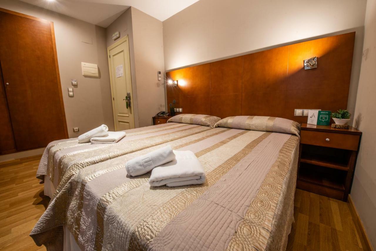 Hotel El Acebo جاكا المظهر الخارجي الصورة