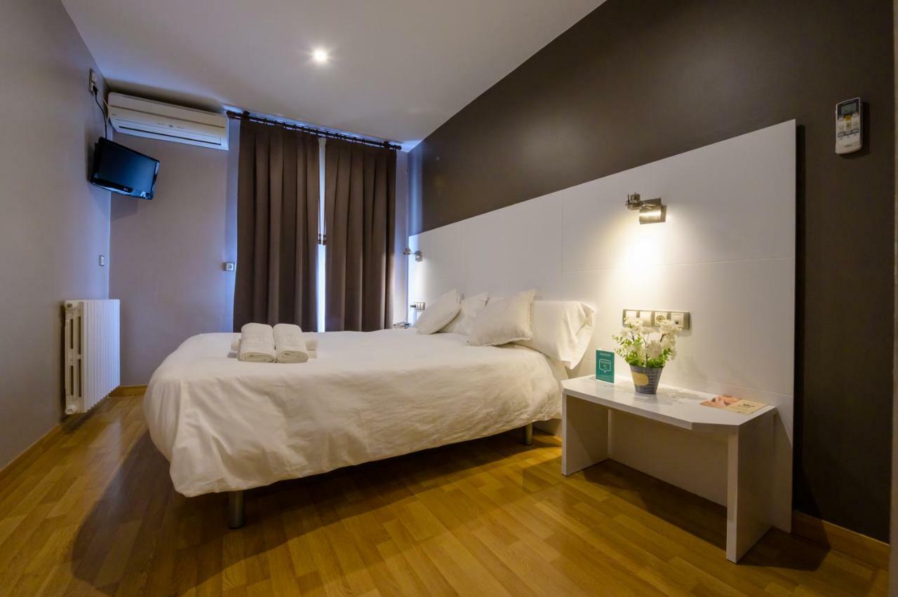 Hotel El Acebo جاكا المظهر الخارجي الصورة