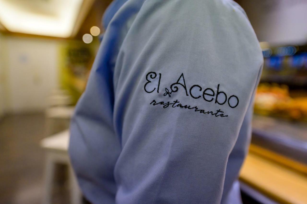 Hotel El Acebo جاكا المظهر الخارجي الصورة