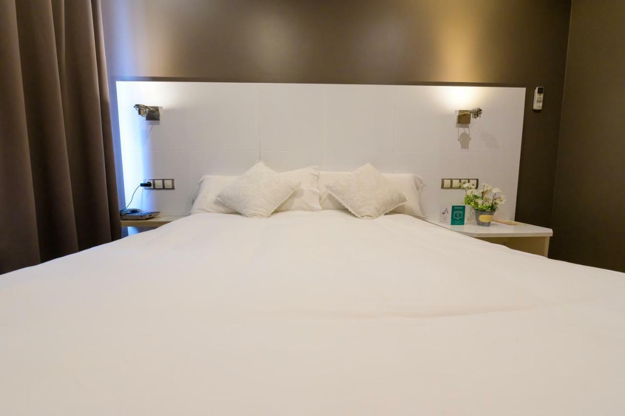 Hotel El Acebo جاكا المظهر الخارجي الصورة